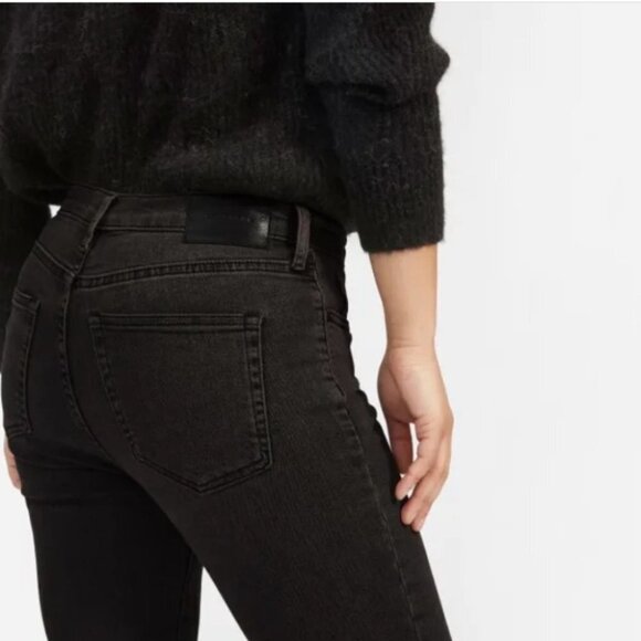 Everlane | The Mid rise Skinny Jean | Washed Black - Picture 3 of 9